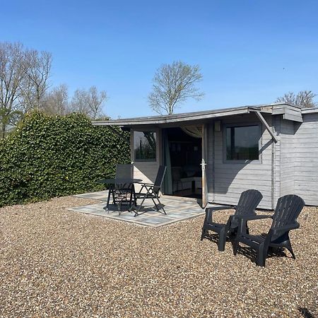 Villa Logeerboerderij De Salix Hitzum Esterno foto